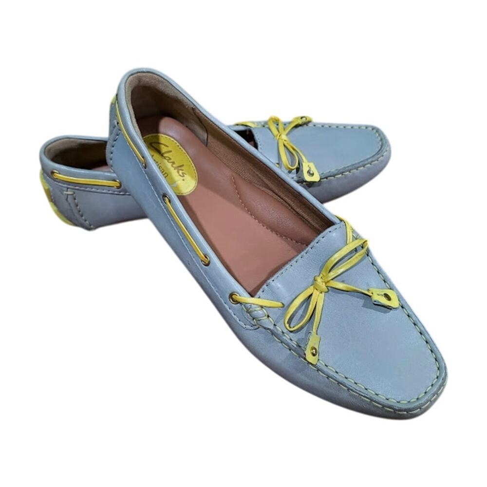 Clarks Artisan Leather Driving Loafers‎ with Bows, Gray and Yellow, Size 8.5